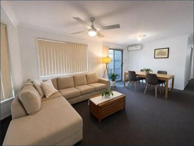 Comfortable Home in an Ultra Convenient Runcorn Location with Air Cons