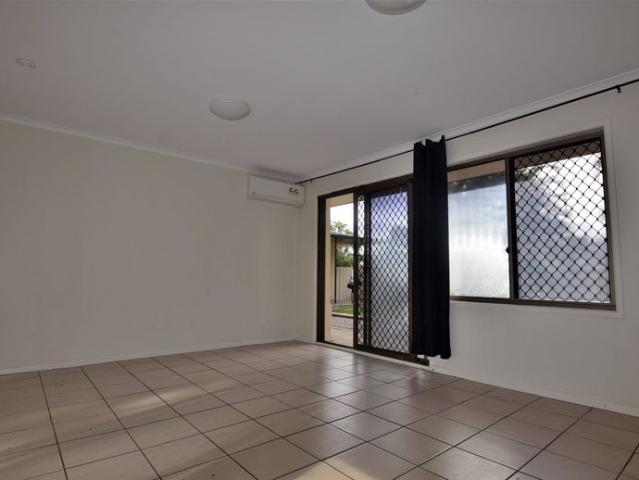 Comfortable Home in Super Convenient Location!