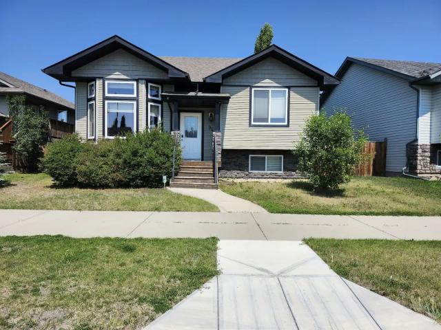 Family Home in Vanier Woods, Red Deer