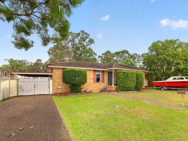 COMFORTABLE HOME WITH CONVENIENCE AND SPACE!