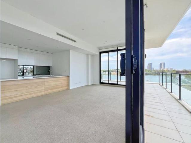 Comfortable Home with Stunning Water View