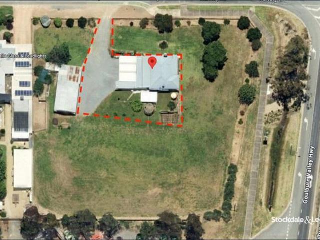 COMFORTABLE KIALLA LIVING IN A PRIME LOCATION!