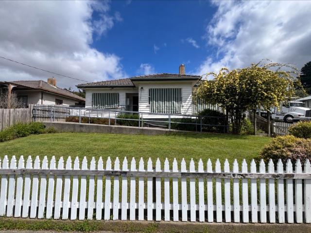 Comfortable Living, Convenient Location Right Here in Morwell