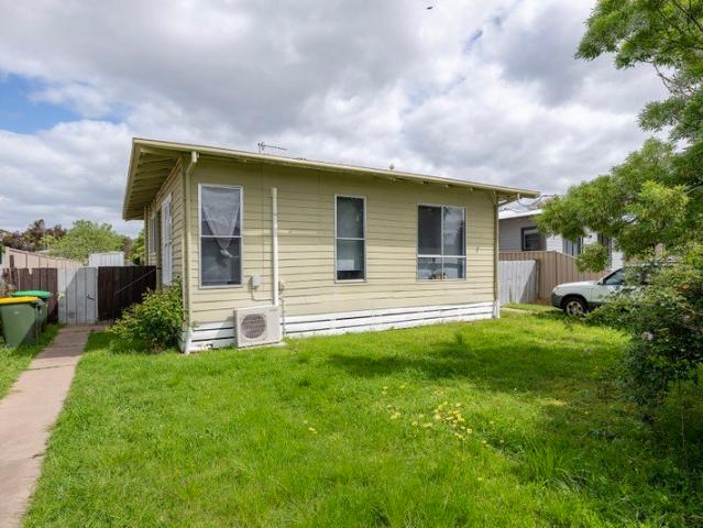 Comfortable Living Close to Town Amenities!