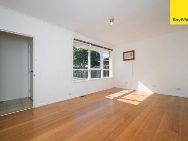 Comfortable Living at Falcon Drive
