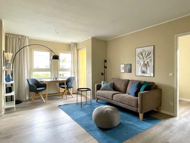 Comfortable living at the Großer Garten, Dresden Amsterdam Apartments for Rent