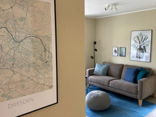 Comfortable living at the Großer Garten, Dresden Amsterdam Apartments for Rent