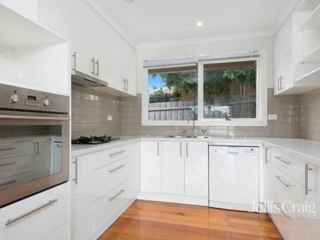 COMFORTABLE LIVING, GREAT LOCATION
