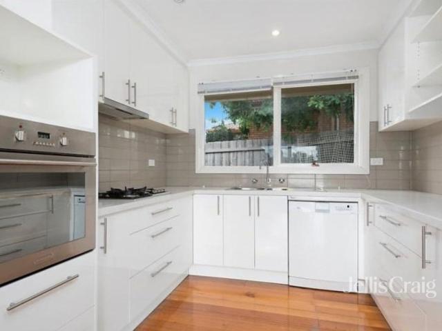 COMFORTABLE LIVING, GREAT LOCATION