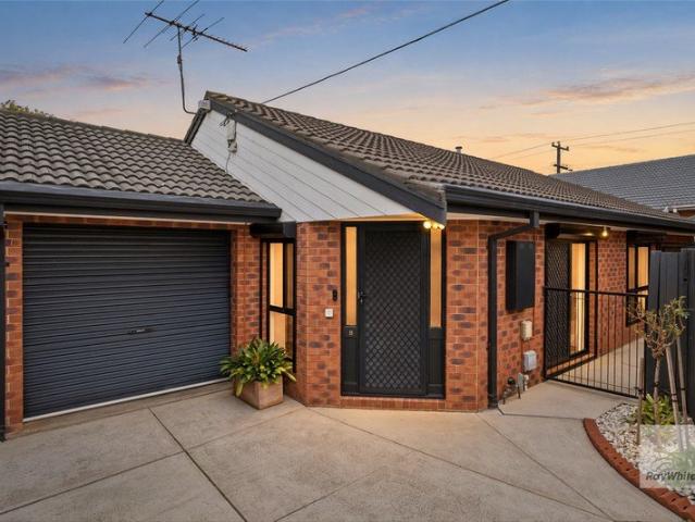 Comfortable Living in a Well Connected Wyndham Vale Location