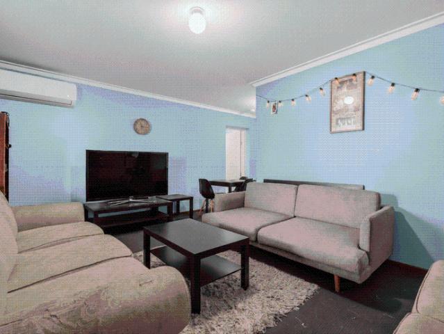 Comfortable Living in a Convenient Armadale Location