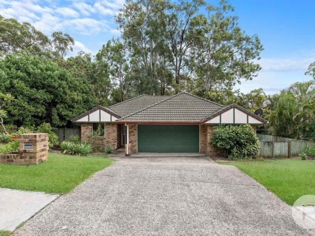 Comfortable Living in a Convenient Bridgeman Downs Location