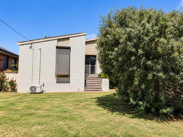 Comfortable living in a convenient Downtown Singleton Location