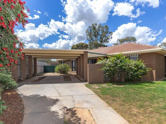 Comfortable Living in a Convenient Estella Location