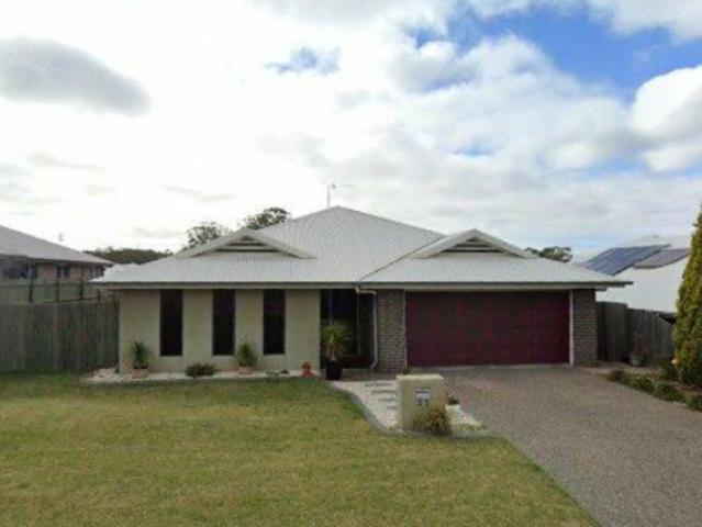Comfortable Living in a Convenient Kearneys Spring Location, Large Family Home