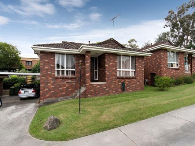 Comfortable Living in a Convenient Lilydale Location