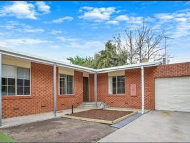 Comfortable Living in a Convenient Location More Photos To Come