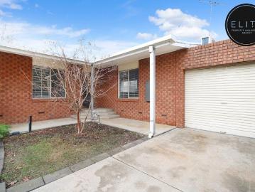 Comfortable Living in a Convenient Location More Photos To Come