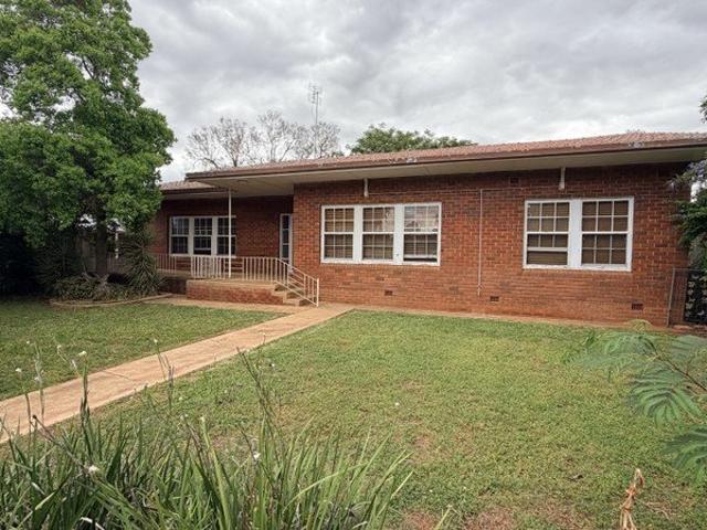 Comfortable Living in a Convenient Location