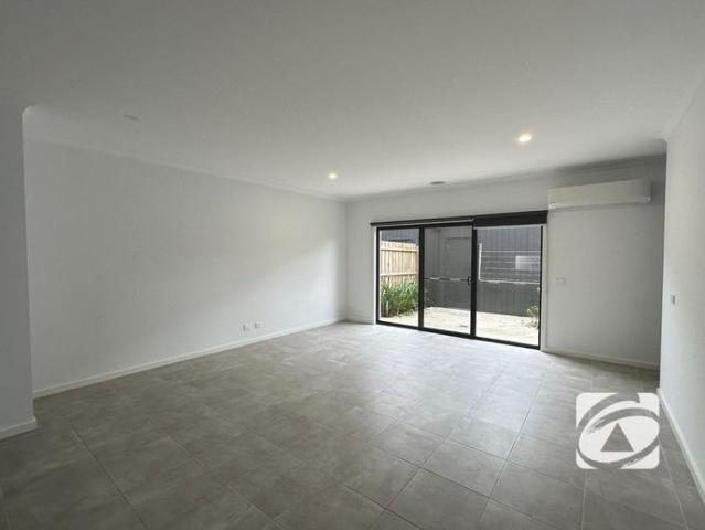 COMFORTABLE LIVING IN A CONVENIENT LOCATION