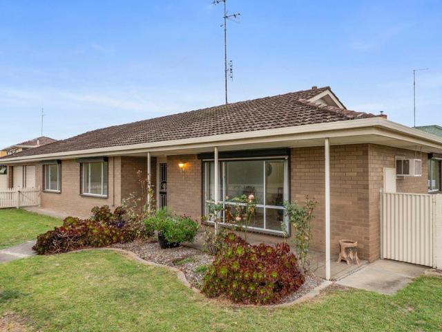 Comfortable Living in a Convenient Location