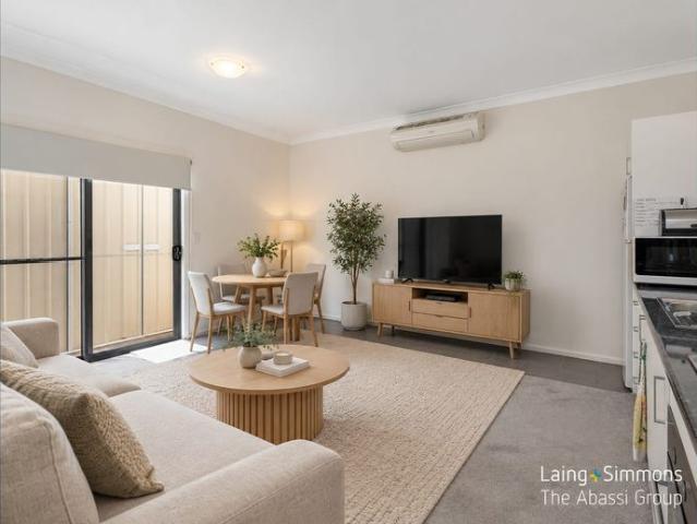 Comfortable Living in a Convenient Location!