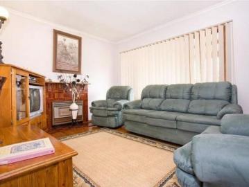 Comfortable living in a convenient location