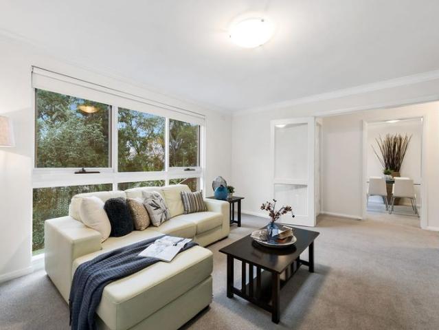 COMFORTABLE LIVING IN A CONVENIENT LOCATION