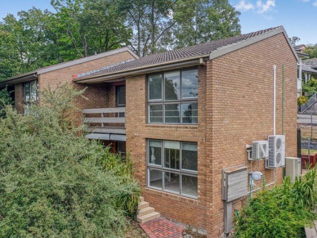 COMFORTABLE LIVING IN A CONVENIENT LOCATION