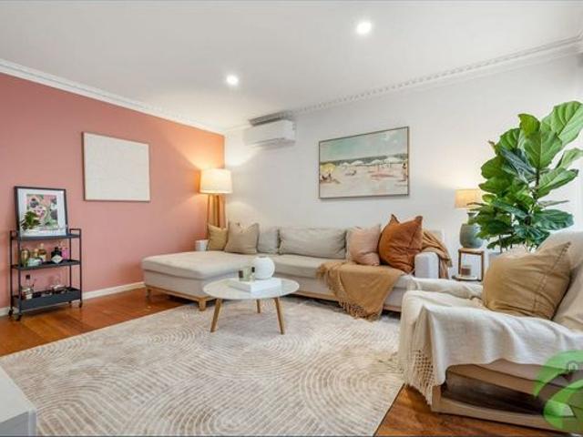 Comfortable Living in a Convenient Location