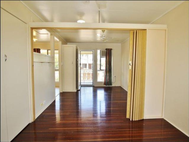 Comfortable Living in a Convenient Park Avenue Location!