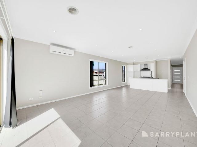 Comfortable Living in a Convenient Truganina Location