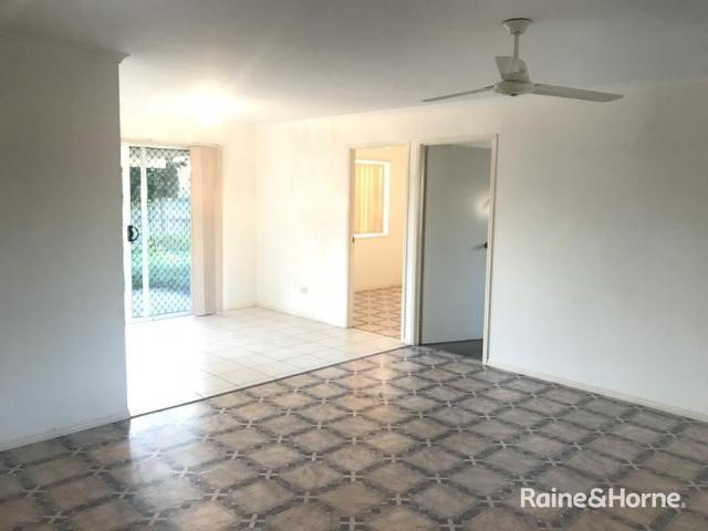 Comfortable Living in a Convenient Urraween Location