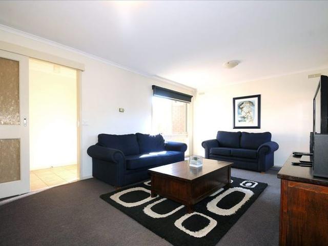 Comfortable Living in a Great Chelsea Location