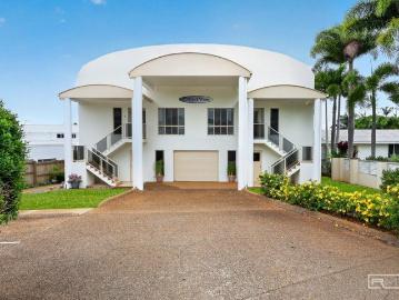 Comfortable Living in a Great Location