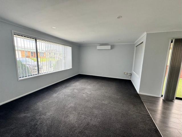 Comfortable Living in a Great Sorell Location