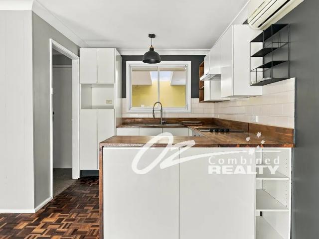 Comfortable Living in a Peaceful Location!