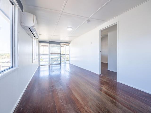 Comfortable Living in a Popular Cooee Bay Location