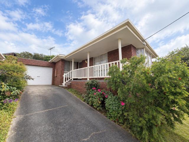 Comfortable Living in a Prime Hamlyn Heights Location