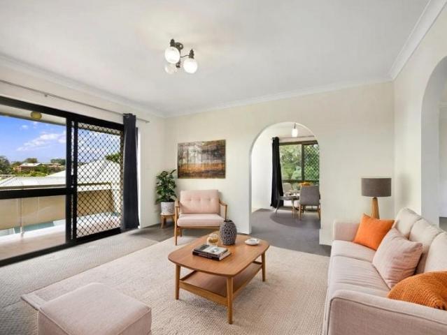 comfortable living in a prime kelvin grove location