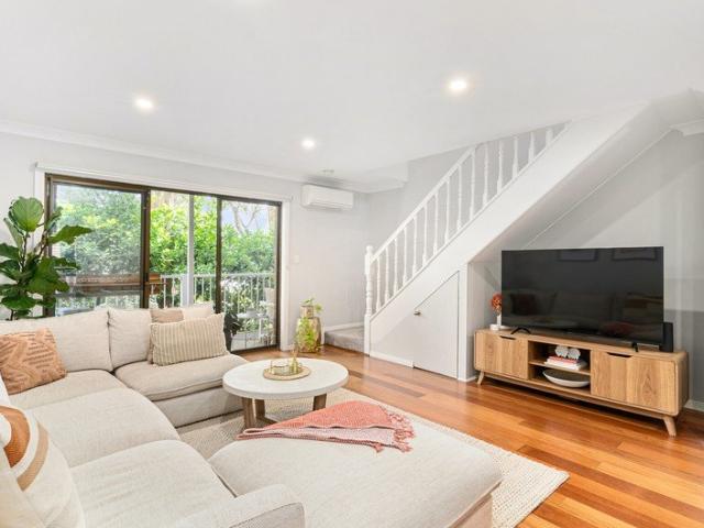 Comfortable Living in a Prime Location
