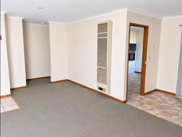Comfortable Living in a Quiet Court