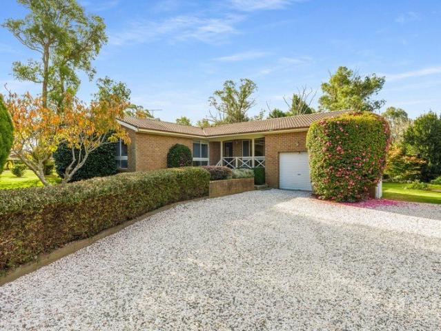 Comfortable Living in a Quiet Moss Vale Pocket