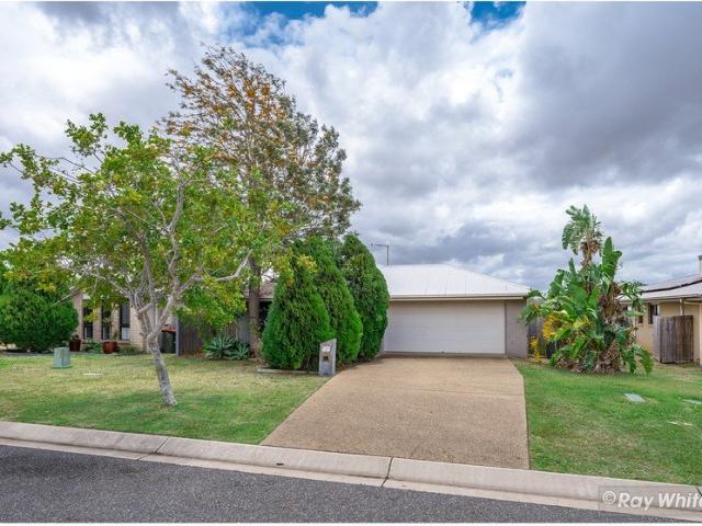 Comfortable Living in a Quiet Parkhurst Location