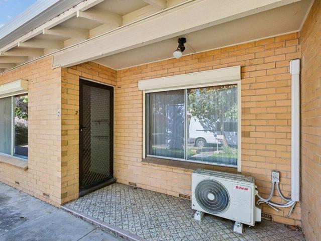 Comfortable Living in Glenelg East