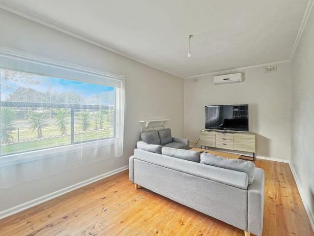Comfortable Living in Kirton Point Partly Furnished