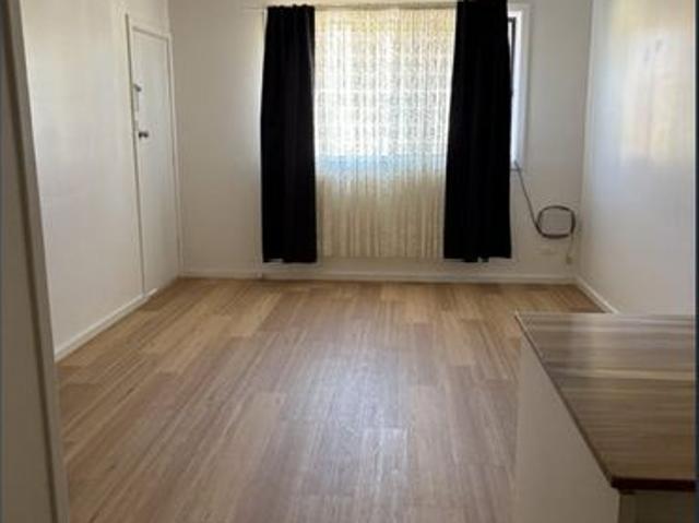 Comfortable Living in Quiet Complex