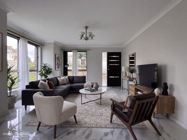 Comfortable Living in the Heart of Mount Annan