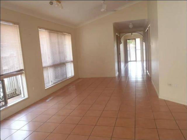 Comfortable Living in the Heart of Douglas!