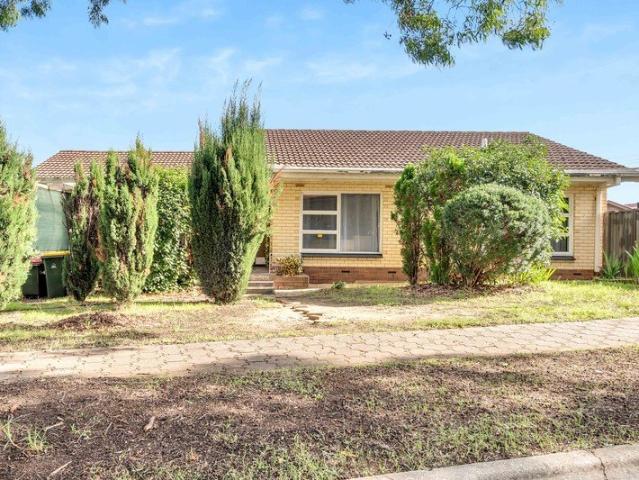Comfortable Living in the Heart of Ingle Farm